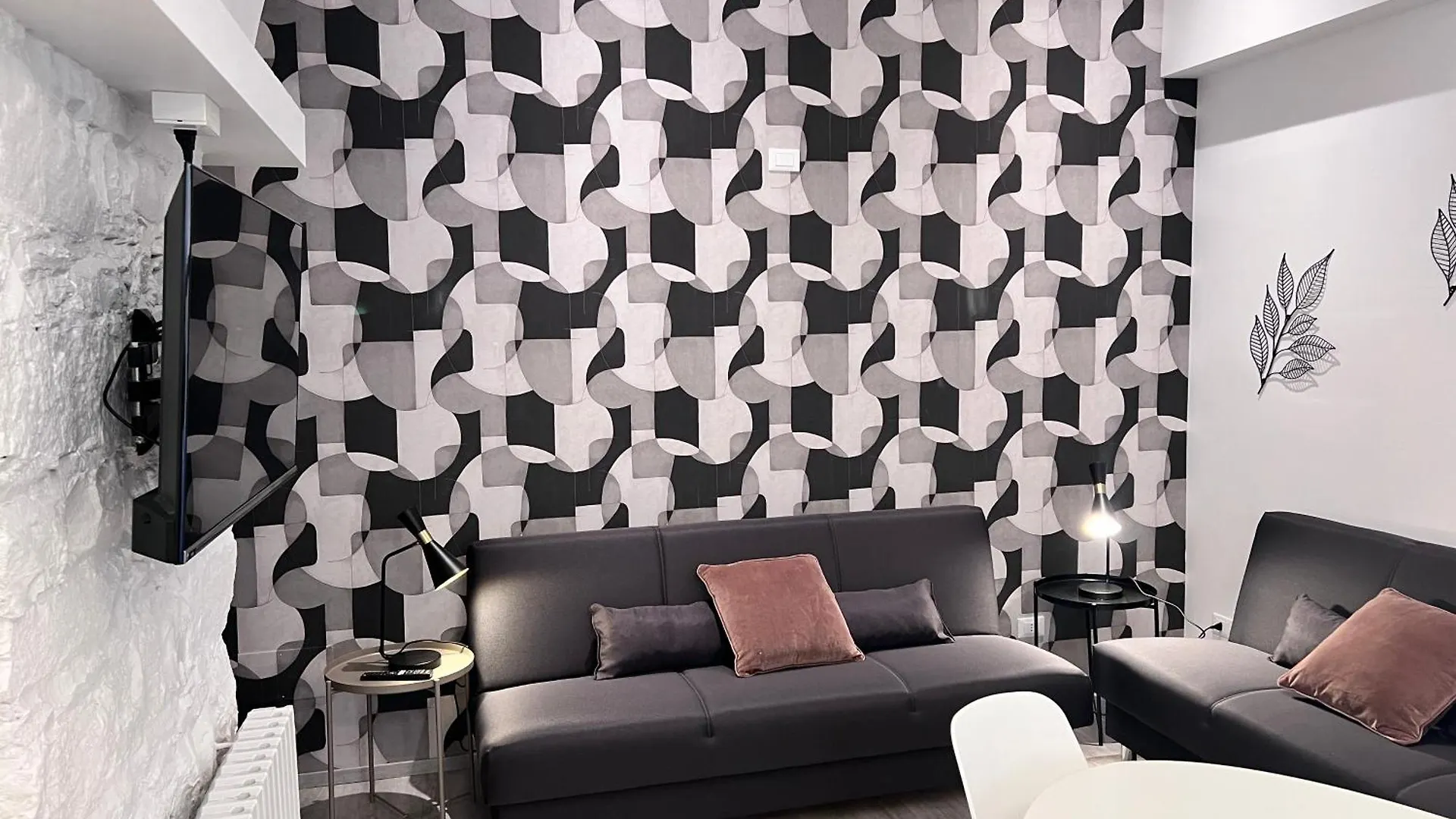 Residence Diaz Como 2*,  Italia