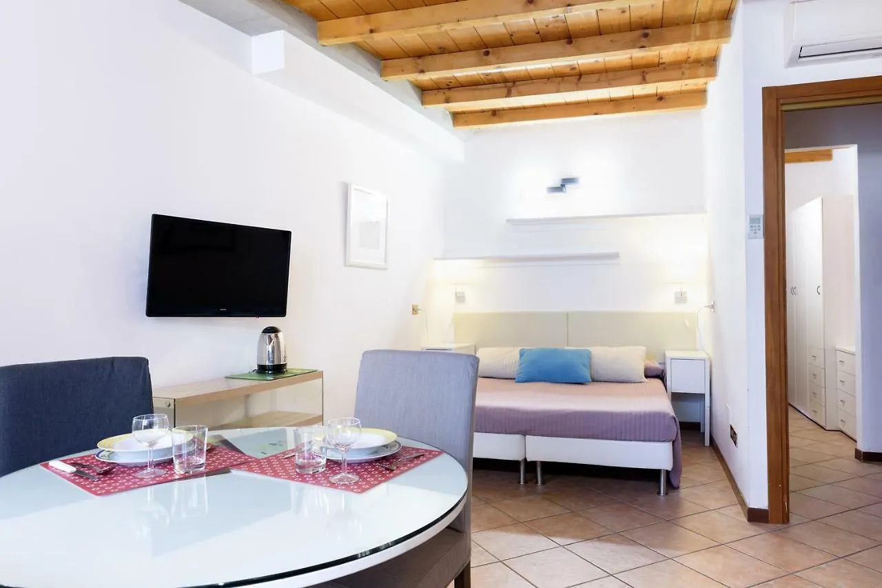 Residence Diaz Como