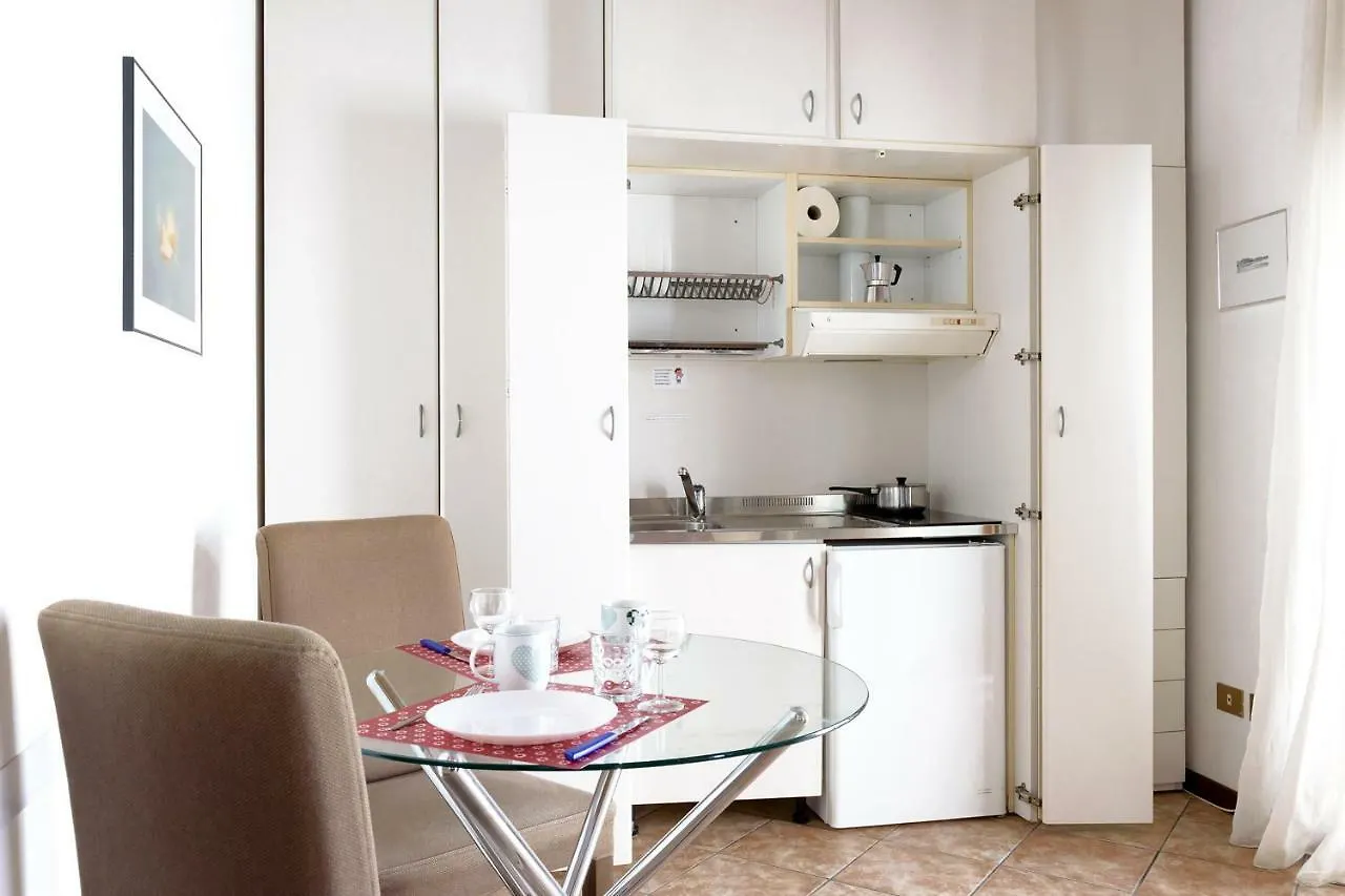 ** Aparthotel Residence Diaz Como Italië